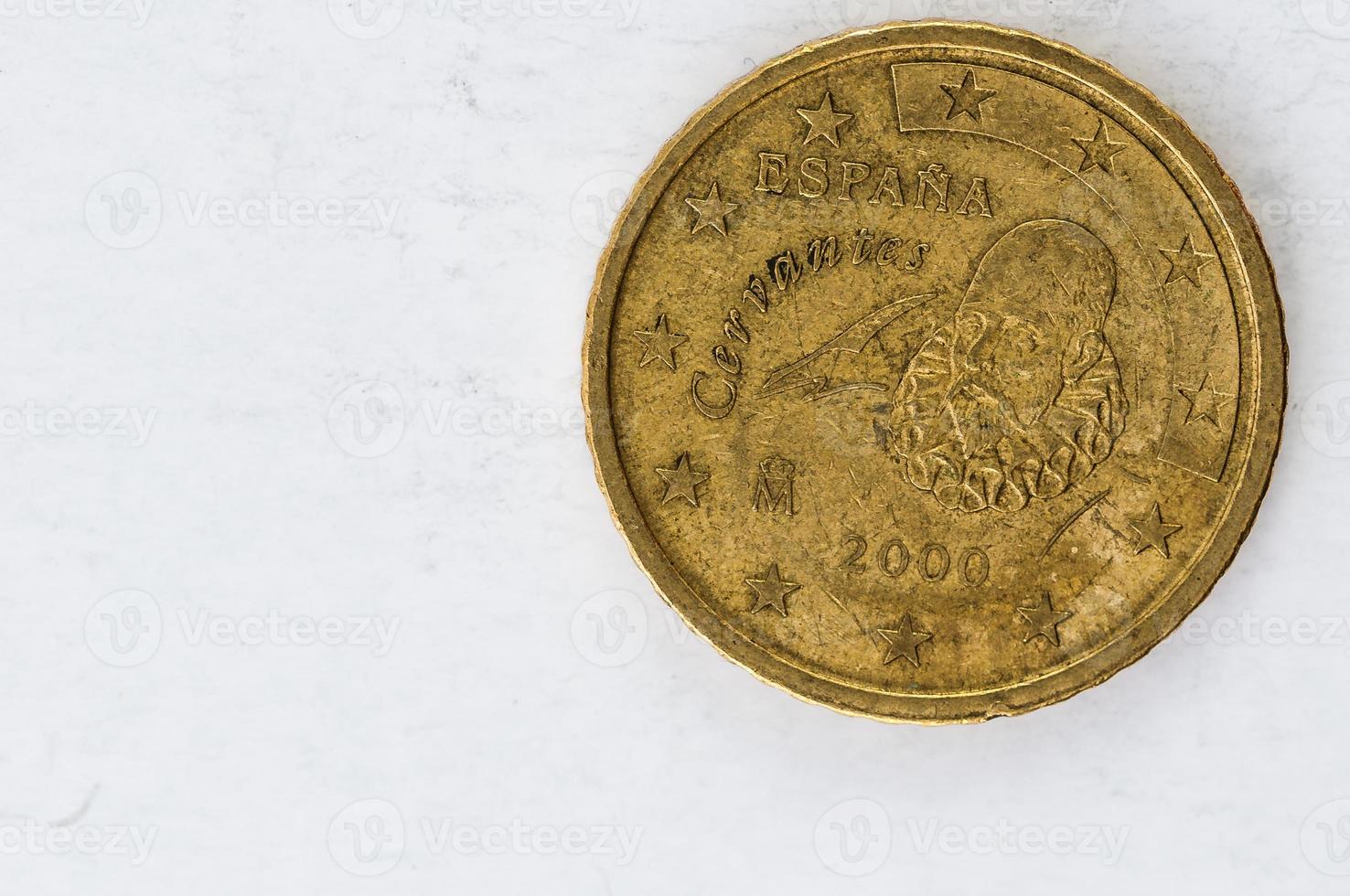Moeda de 50 cêntimos de euro com parte traseira de espania cervantes foto