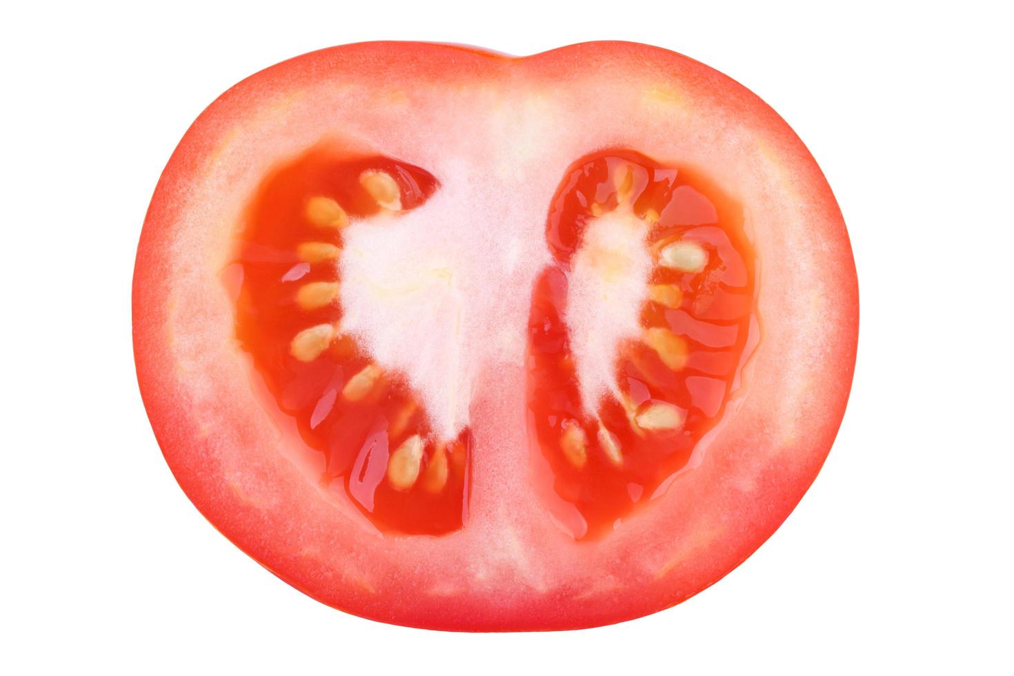 tomate fresco isolado no fundo branco foto