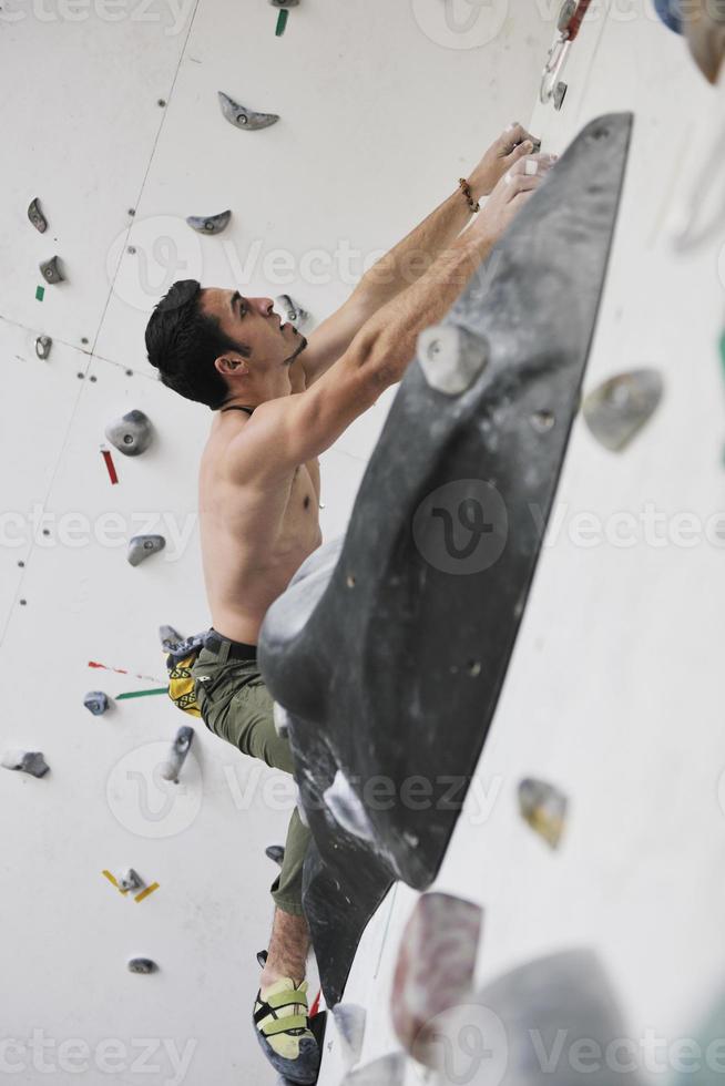 homem exercício esporte escalada foto