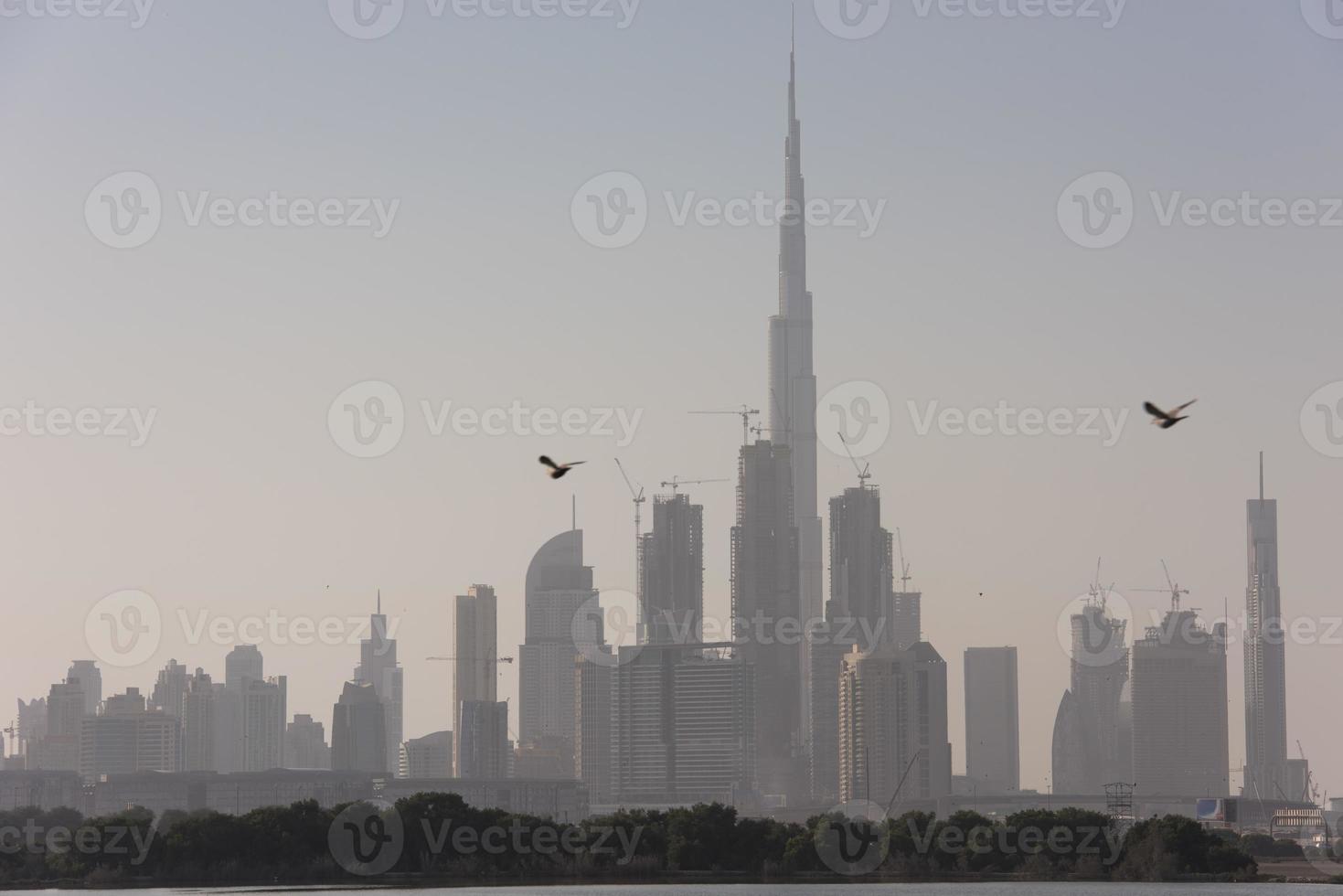 panorama da cidade de dubai foto