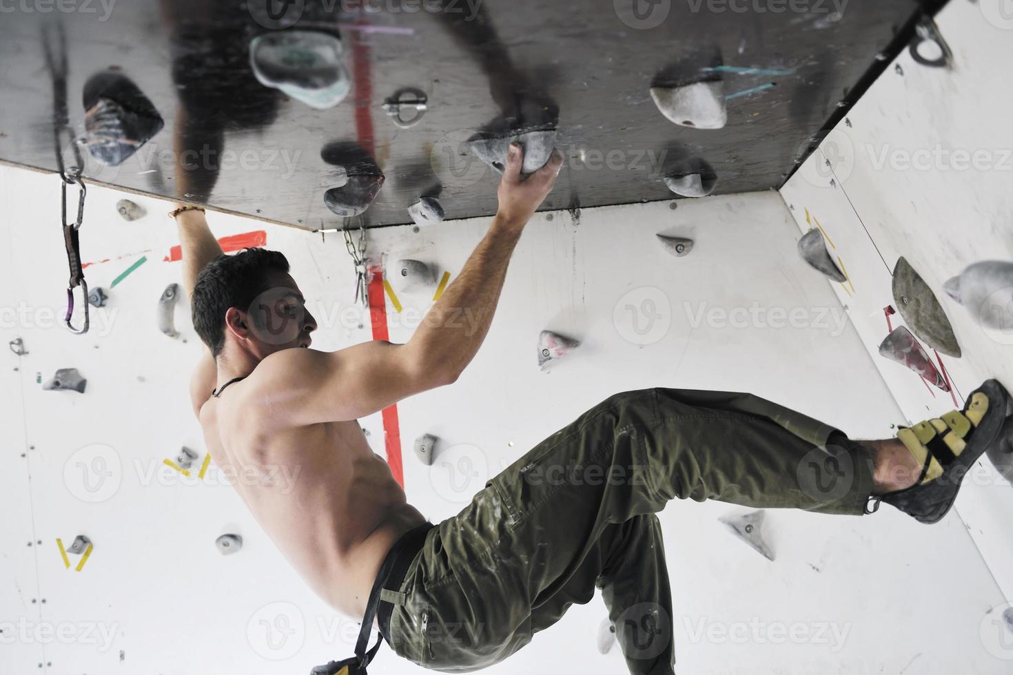 homem exercício esporte escalada foto