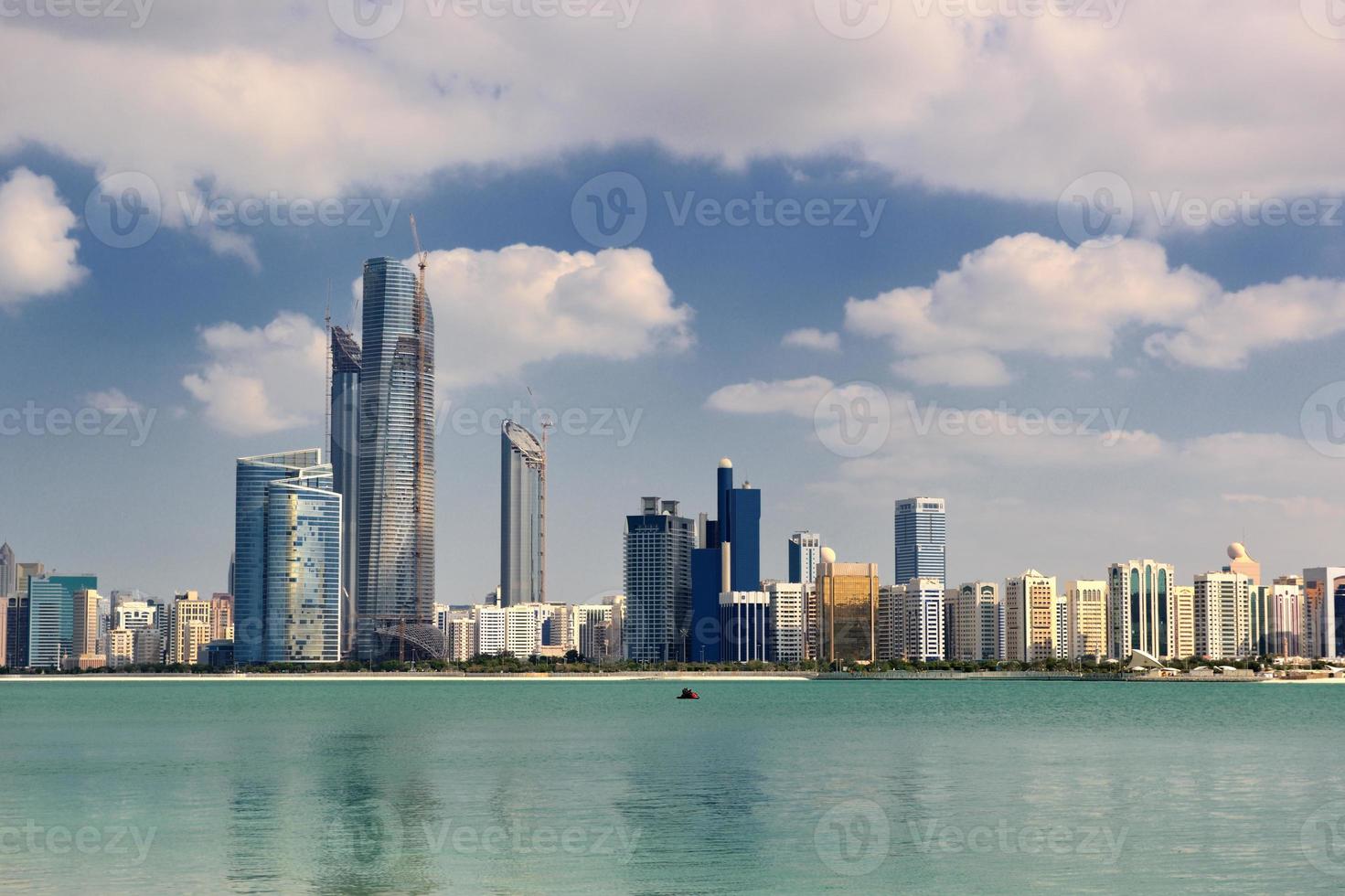 paisagem urbana de abu dhabi foto