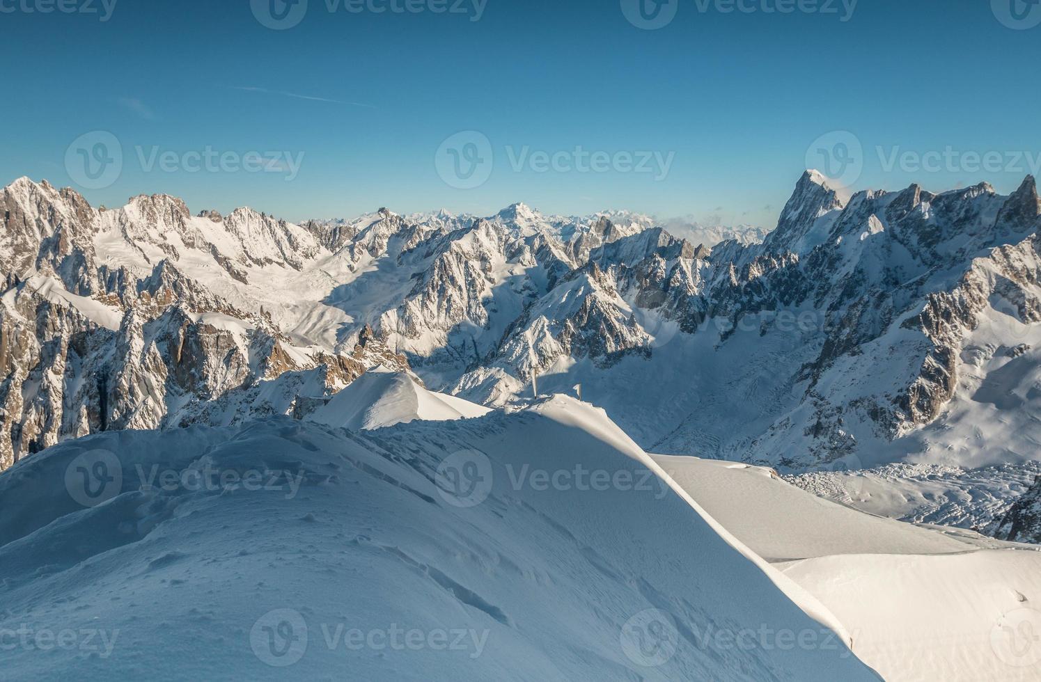 as montanhas dos Alpes foto