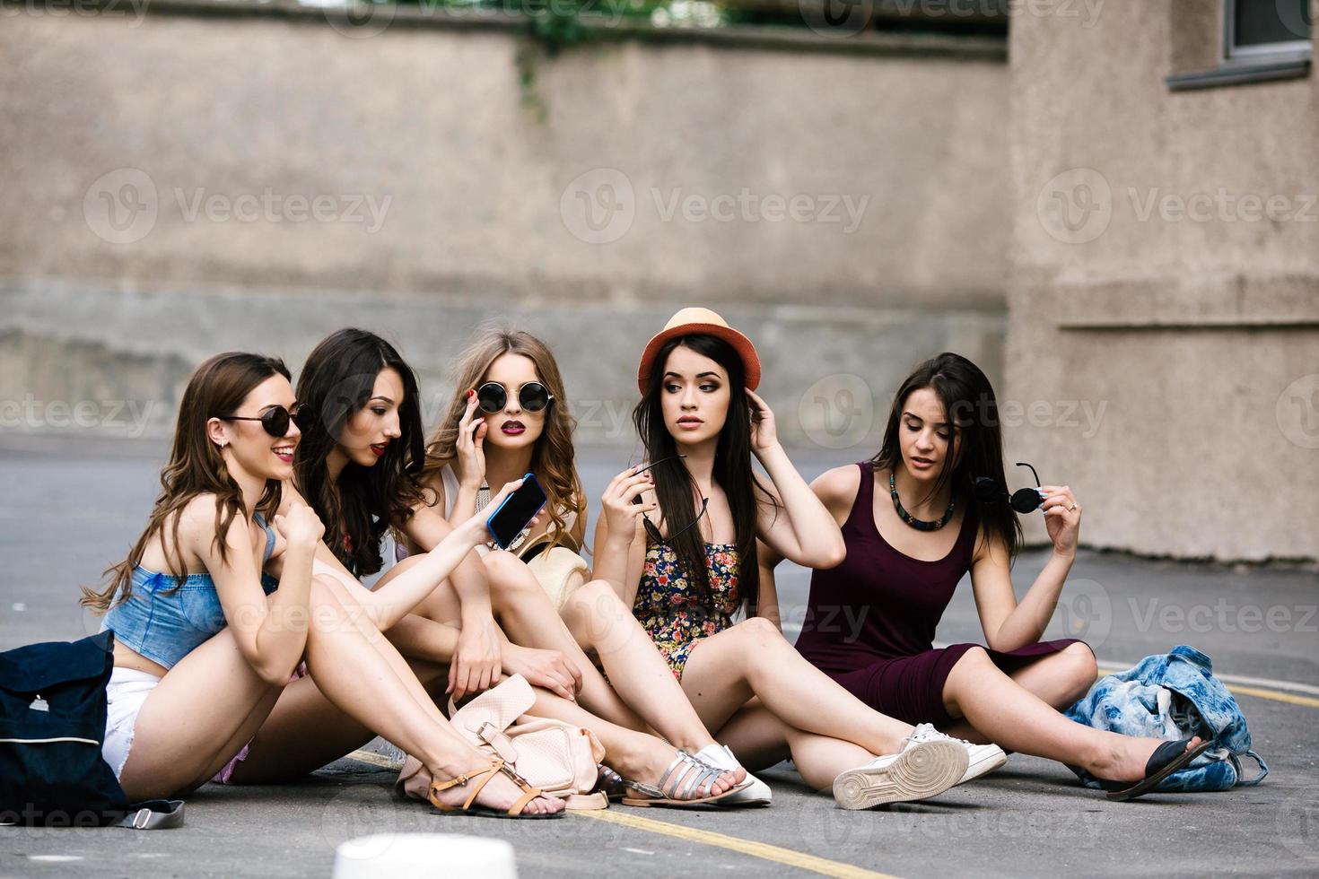 cinco belas meninas relaxantes foto