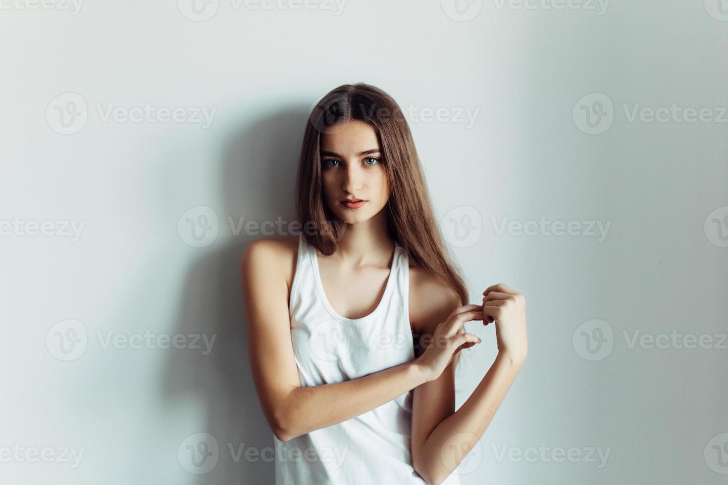 modelagem de mulher bonita jovem foto