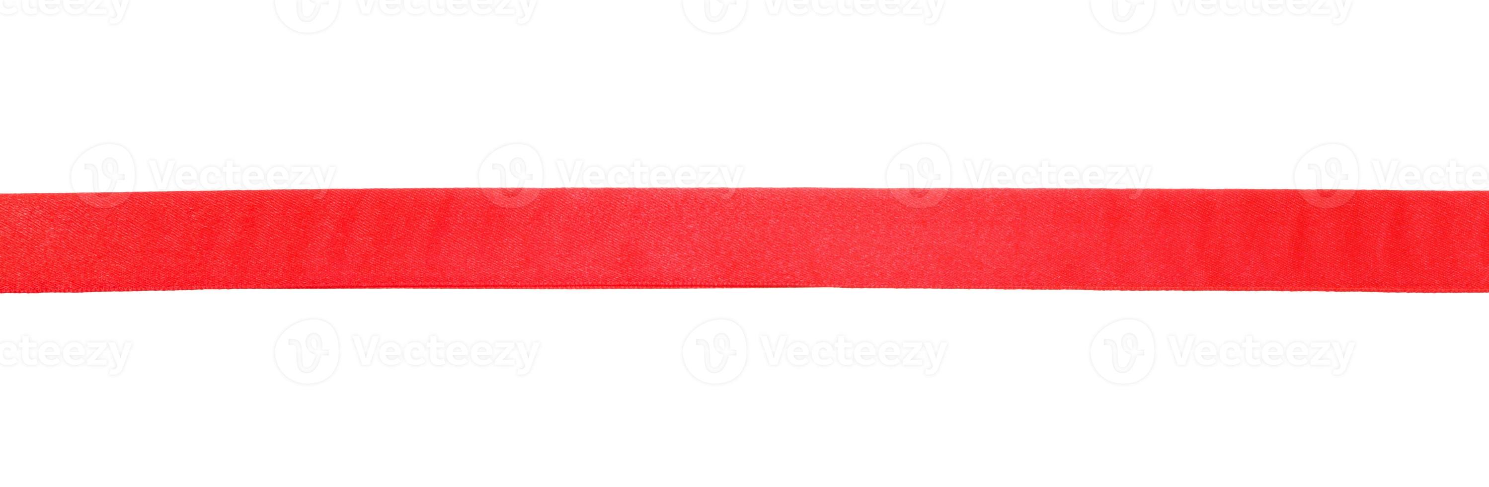 fita de cetim vermelha larga isolada em branco foto