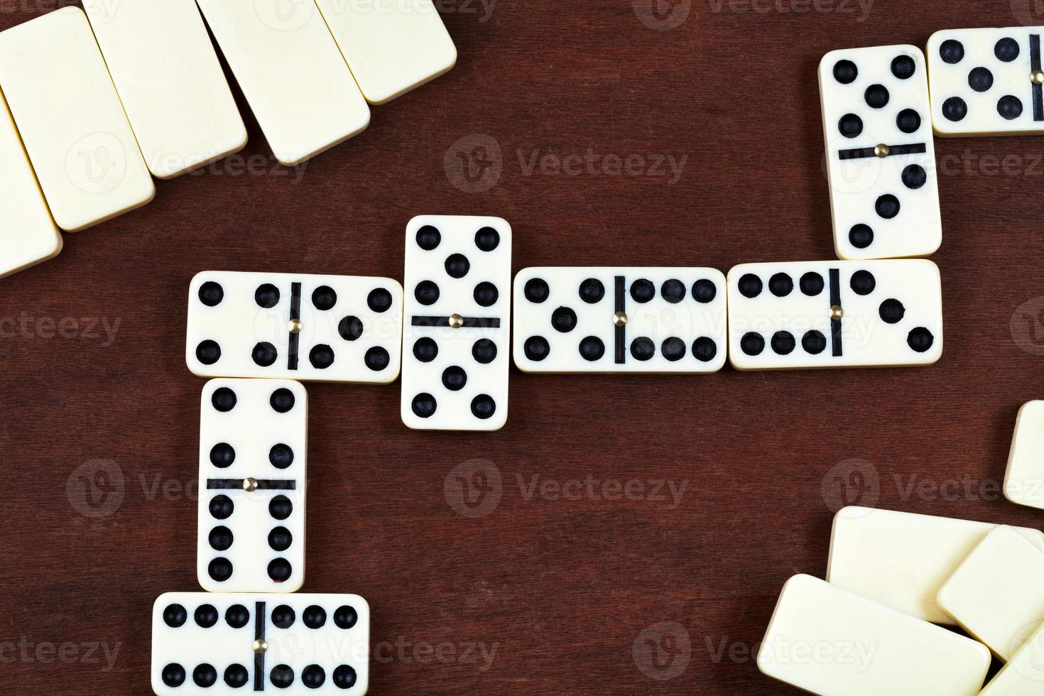 ziguezague no jogo de dominó foto