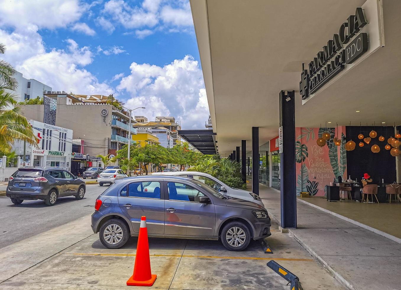 playa del carmen quintana roo méxico 2022 estrada de rua típica e paisagem urbana de playa del carmen méxico. foto