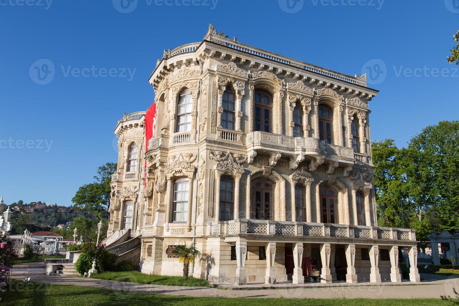 palácio kucuksu em istambul foto