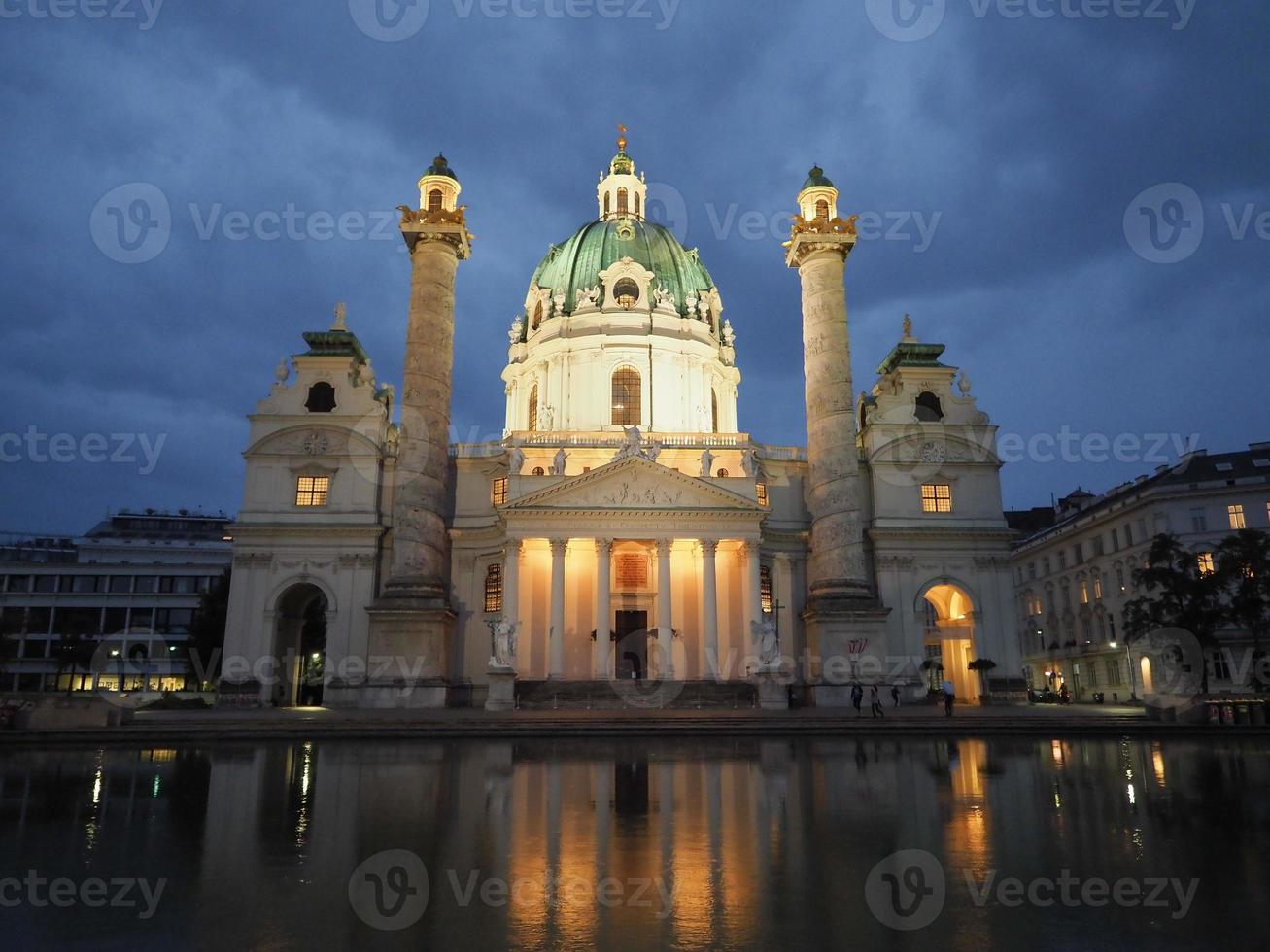 igreja karlskirche em viena foto