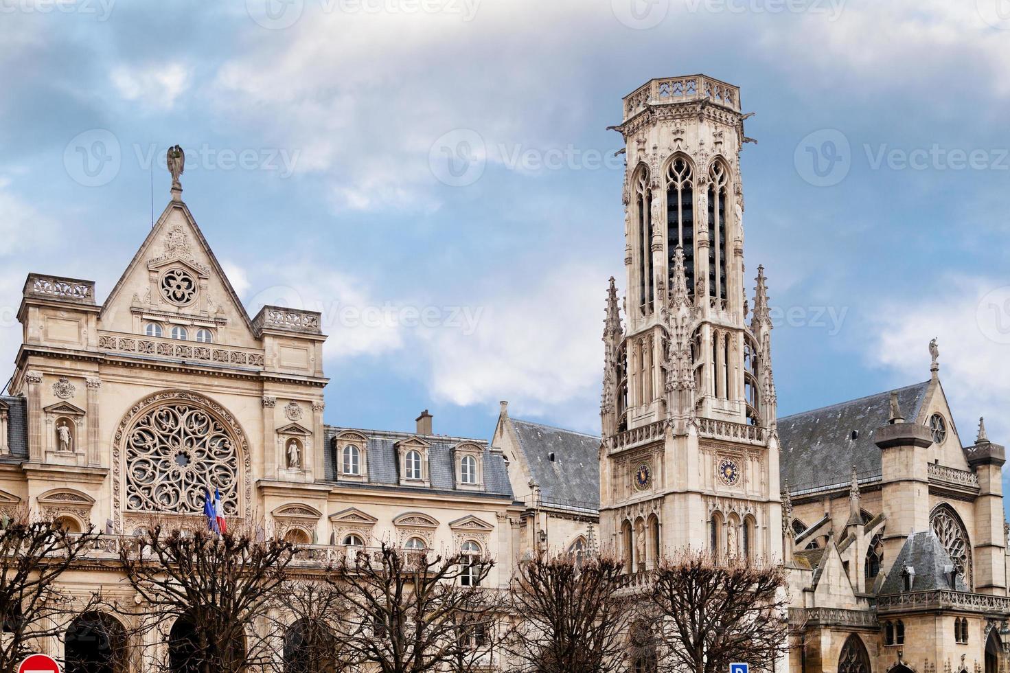 igreja de saint-germain-l auxerrois em paris foto