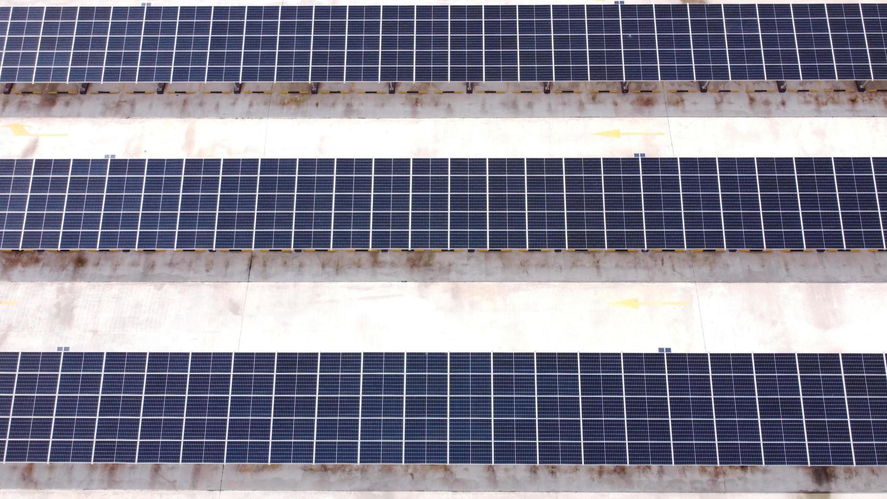 painéis de células solares nova energia elétrica alternativa foto