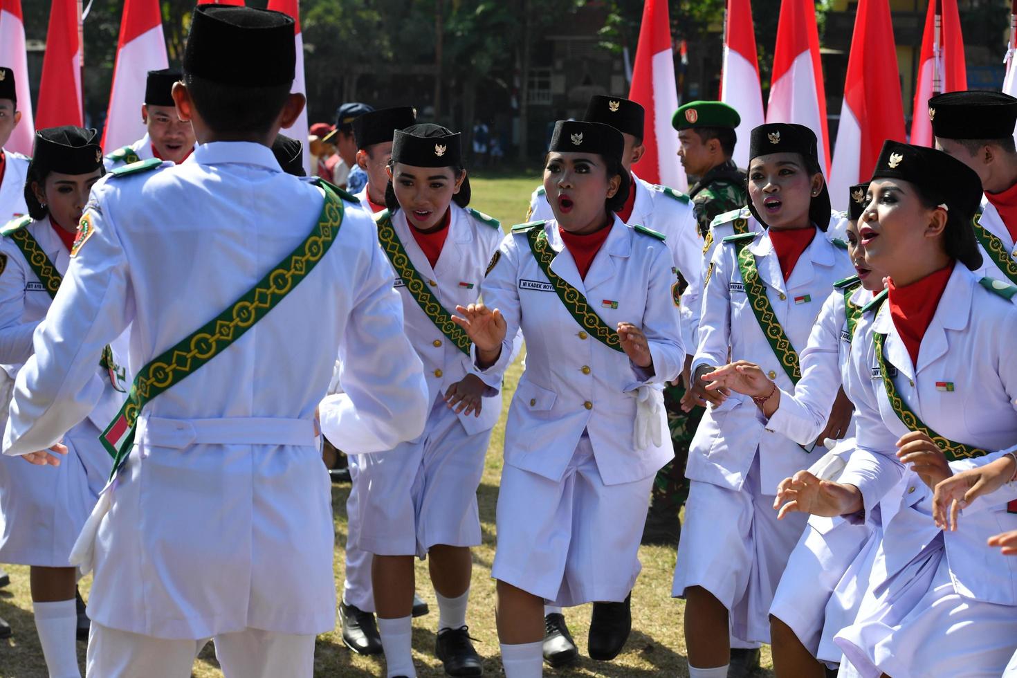 ubud, indonésia - 17 de agosto de 2016 - o dia da independência está comemorando em todo o país foto