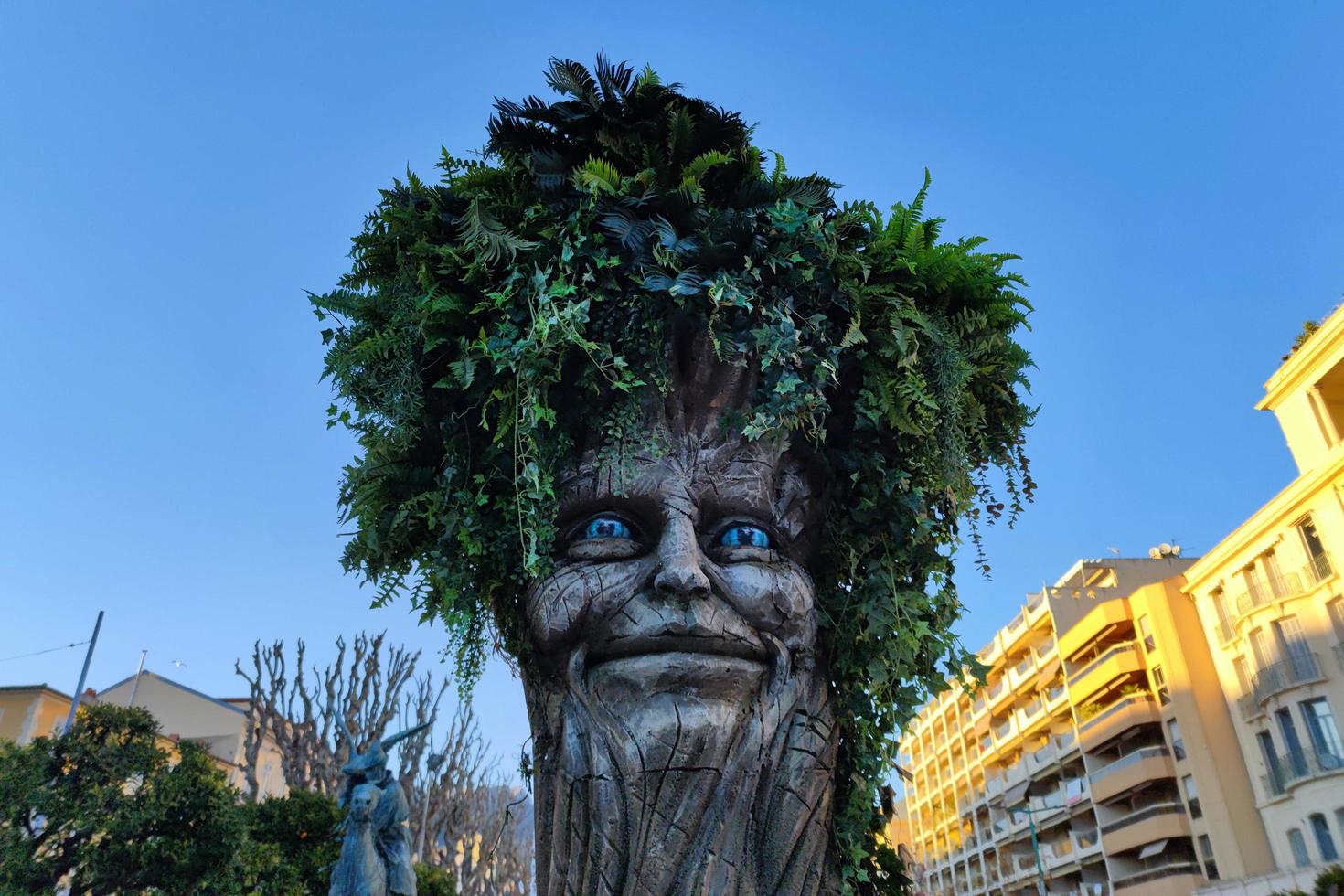 menton, frança - 11 de dezembro de 2021 - vila do papai noel aberta para o natal foto