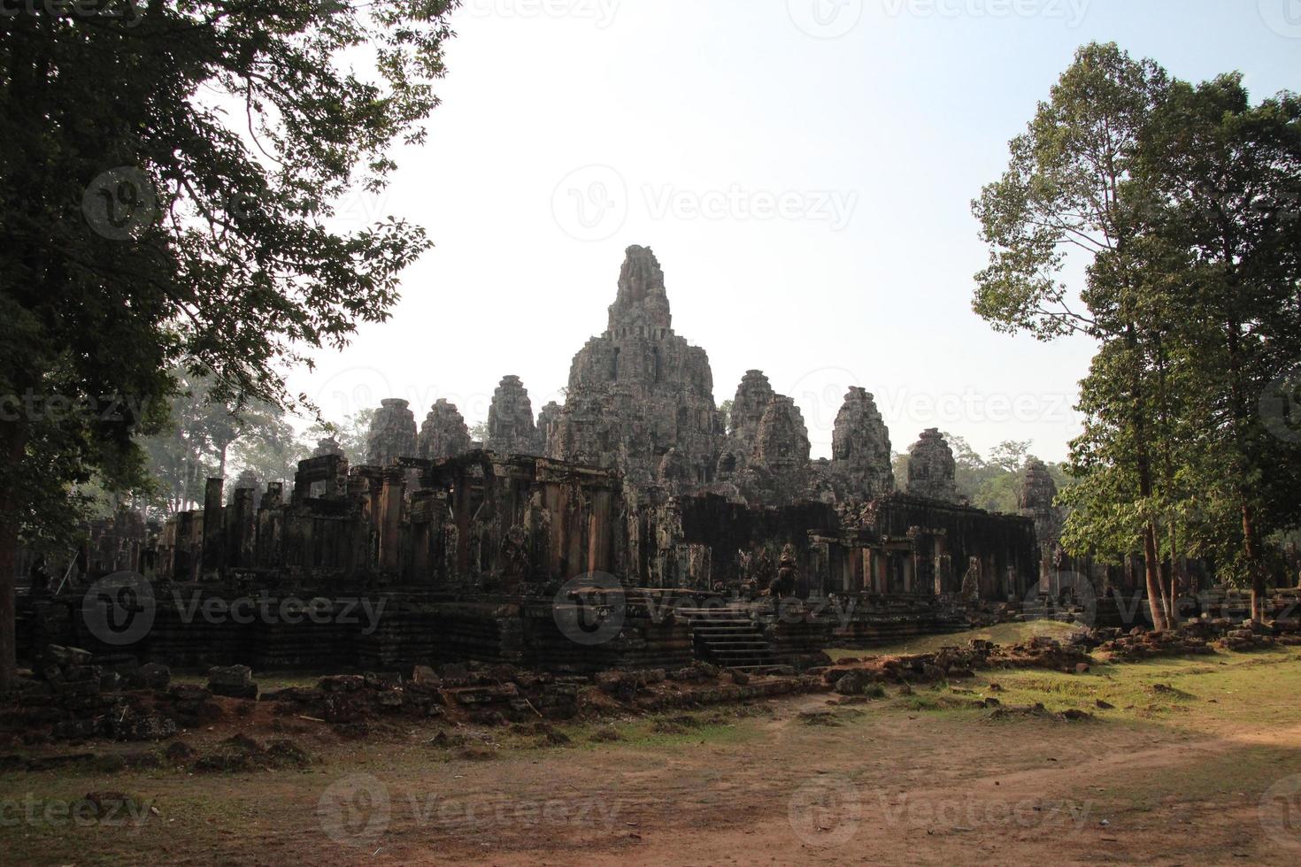 templo bayon, angkor, camboja foto
