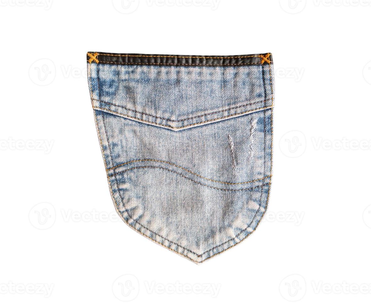 bolso traseiro de jeans azul isolado no fundo branco foto
