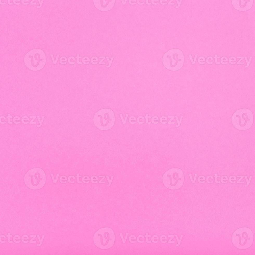 folha de papel quadrada de cor lilás foto