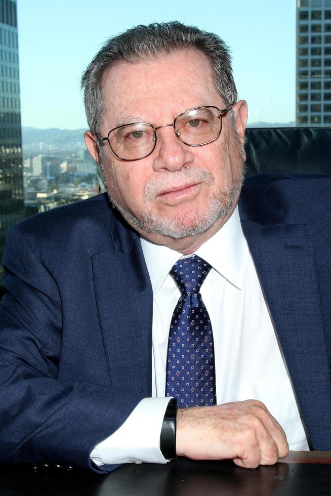 los angeles 21 de dezembro - stephen kahn no stephen m. rodriguez e parceiros sessão de fotos na torre do banco americano em 21 de dezembro de 2020 em los angeles, ca