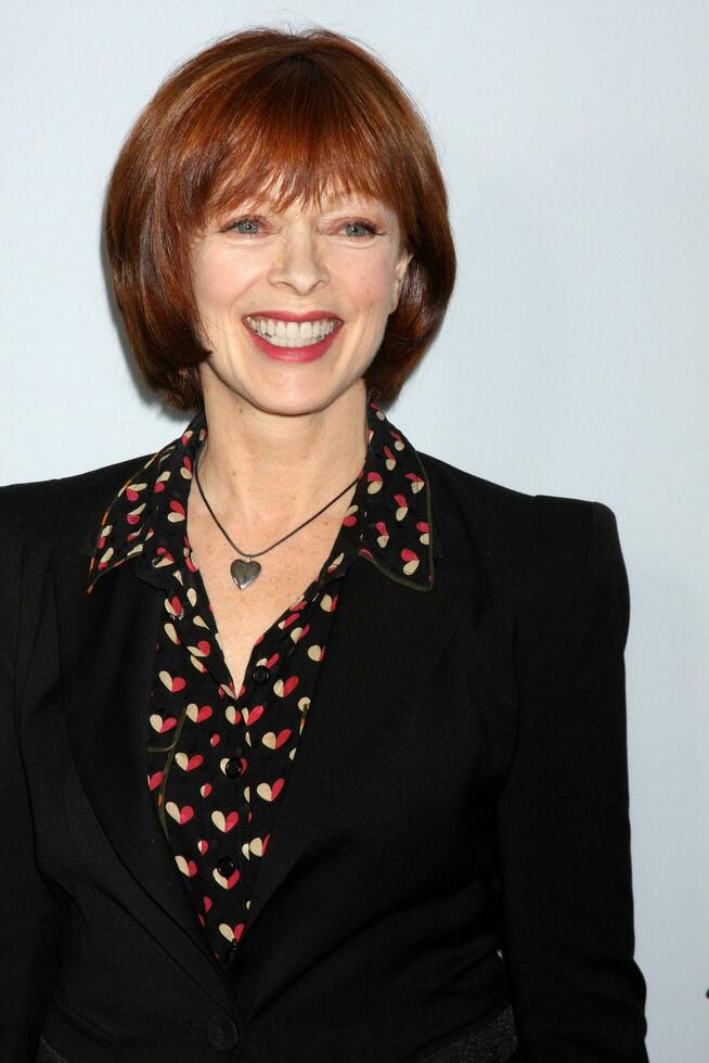 los angeles, 17 de janeiro - frances fisher no grupo de televisão disney-abc 2014 inverno press tour festa chegadas no langham huntington em 17 de janeiro de 2014 em pasadena, ca foto