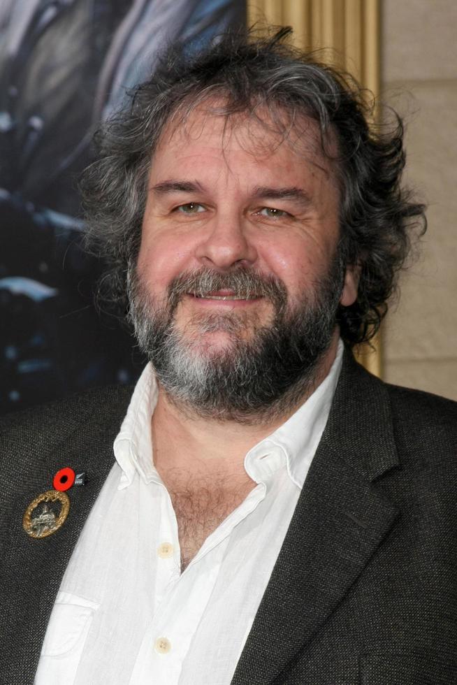 los angeles, 9 de dezembro - peter jackson no hobbit - a batalha dos cinco exércitos los angeles estréia no dolby theatre em 9 de dezembro de 2014 em los angeles, ca foto