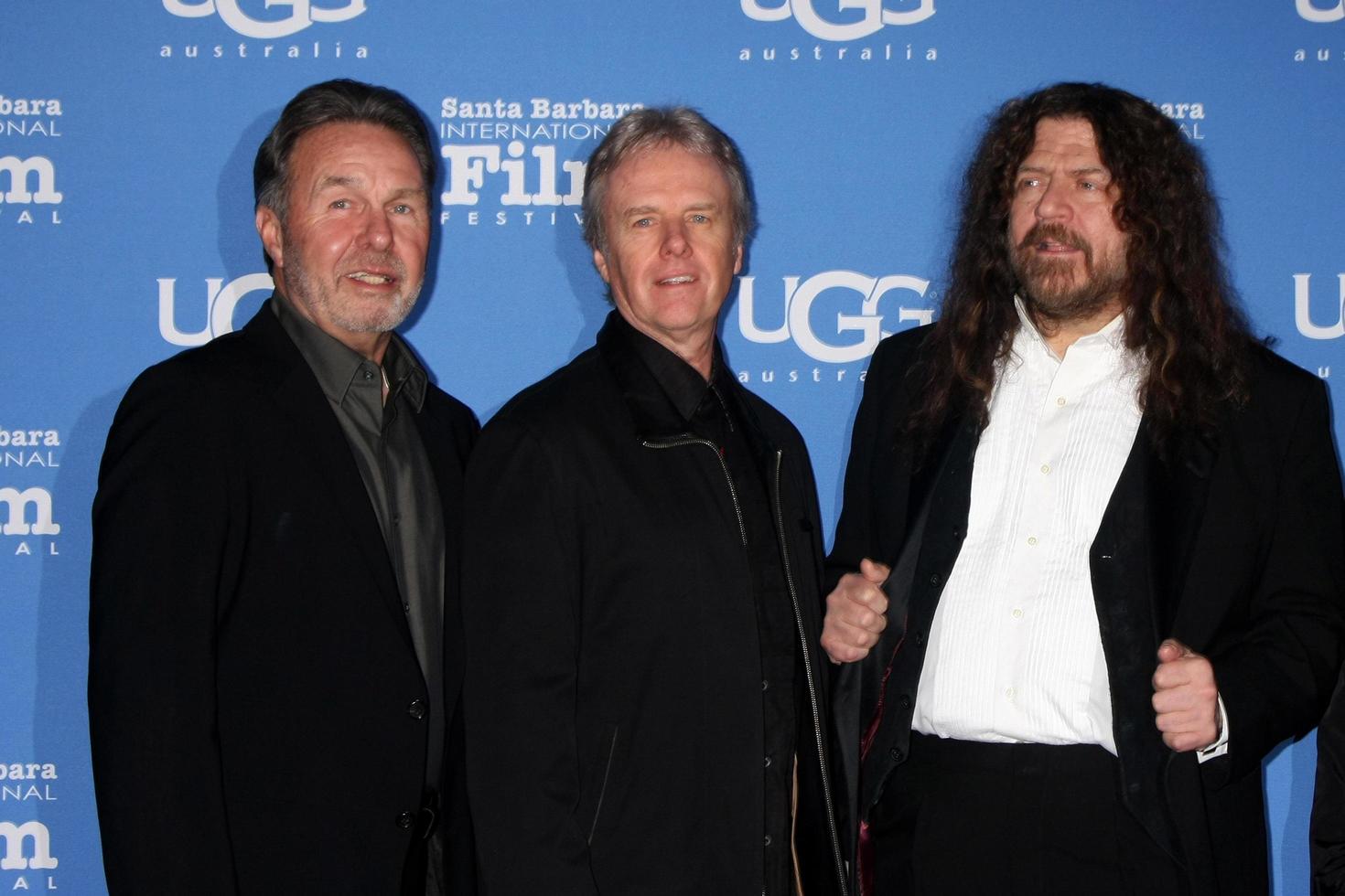 santa barbara, 30 de janeiro - kansas, lr budd carr, phil ehart, robby steinhandt no festival internacional de cinema de santa barbara, prêmio montecito em um teatro de arlington em 30 de janeiro de 2015 em santa barbara, ca foto