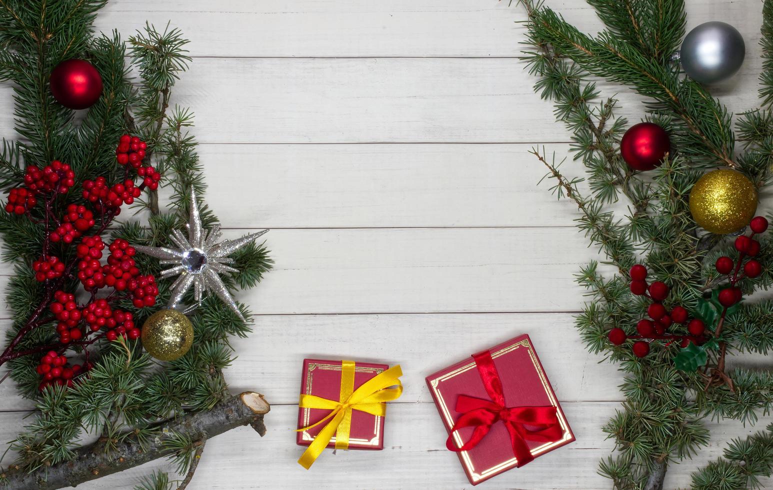 Decoração de Natal. enfeites de Natal. espaço para texto. postura plana. foto