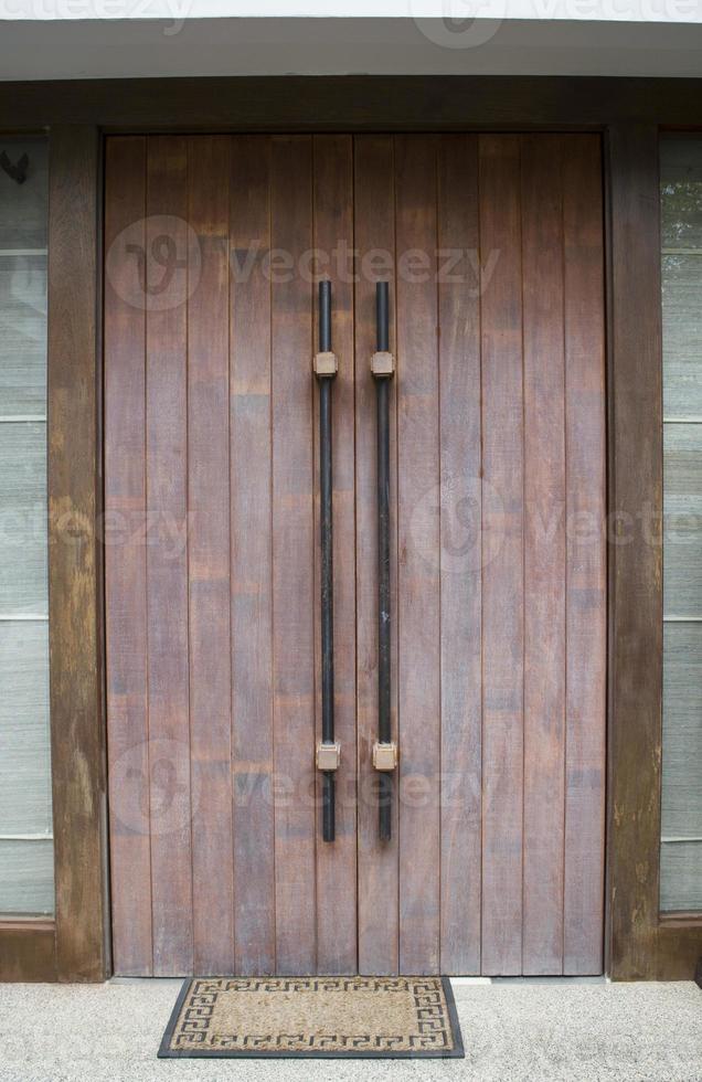 porta de madeira foto