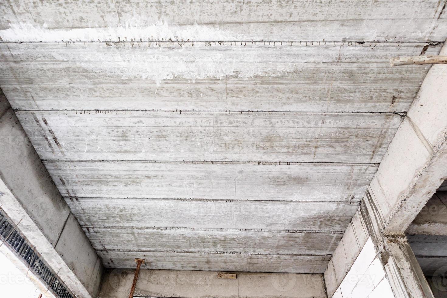 lajes de concreto armado do edifício residencial em construção foto