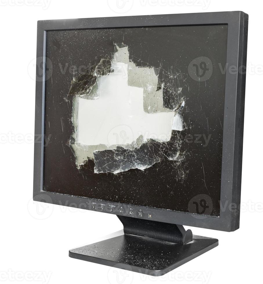 monitor quebrado com tela de vidro danificada isolada foto