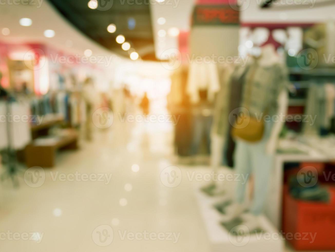 borrar loja de roupas femininas no shopping foto