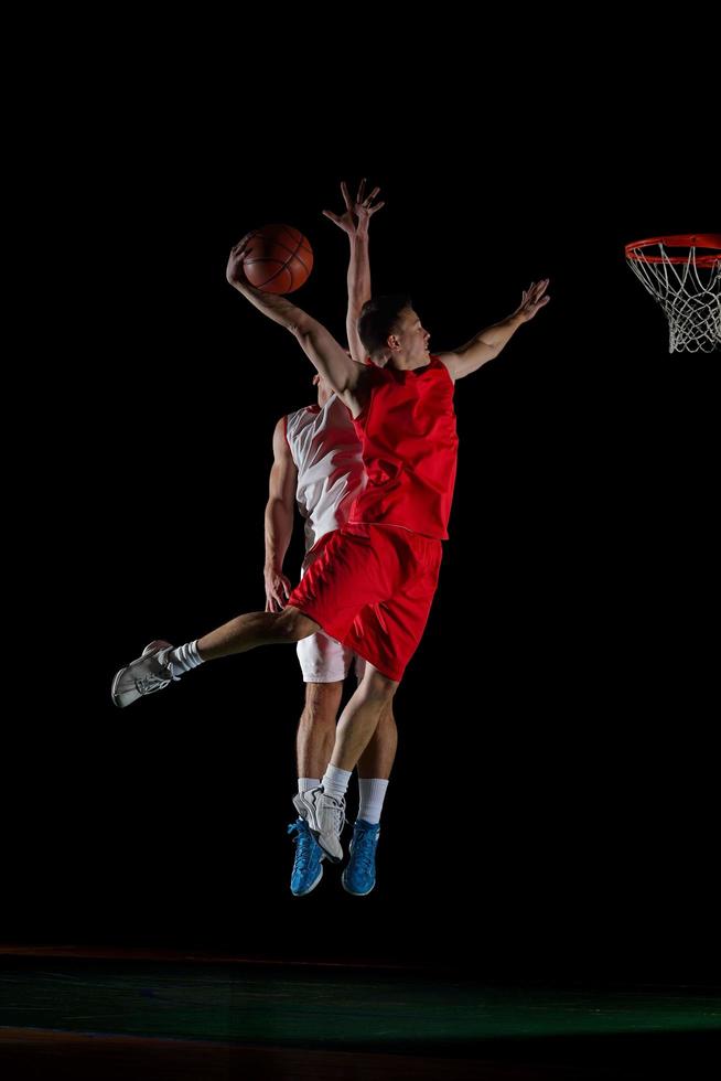 jogador de basquete em ação foto