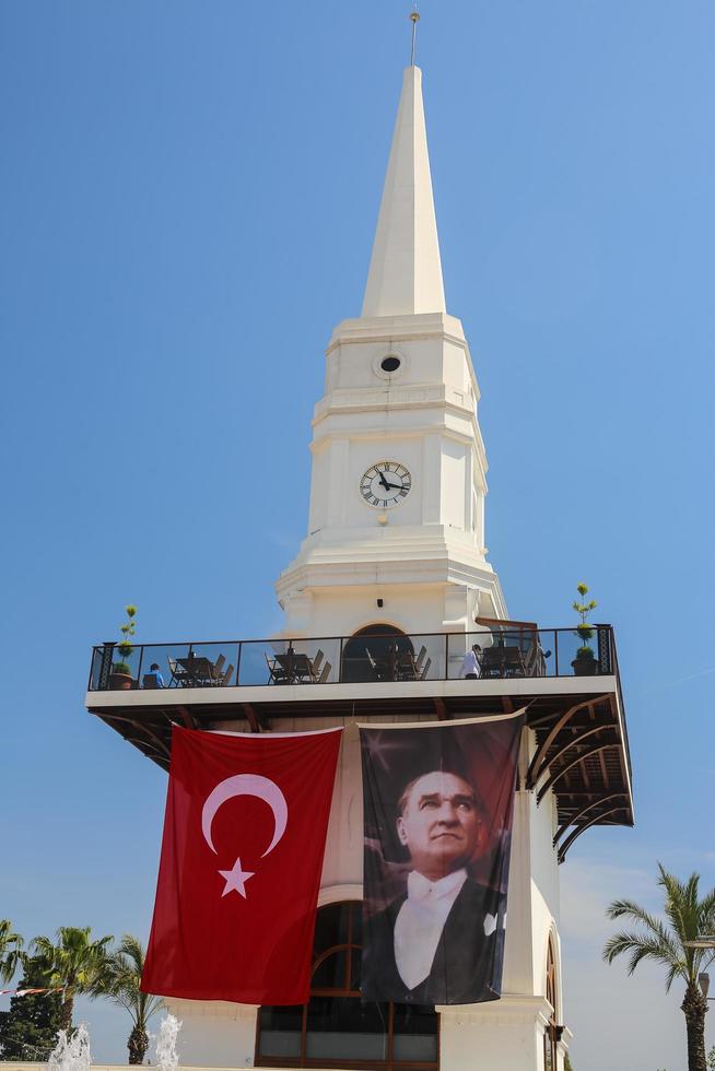 kemer, turquia, 2022 - mural na construção foto