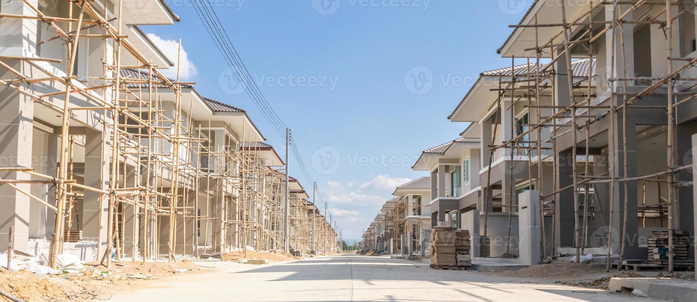 construção residencial nova casa em andamento no canteiro de obras desenvolvimento imobiliário foto