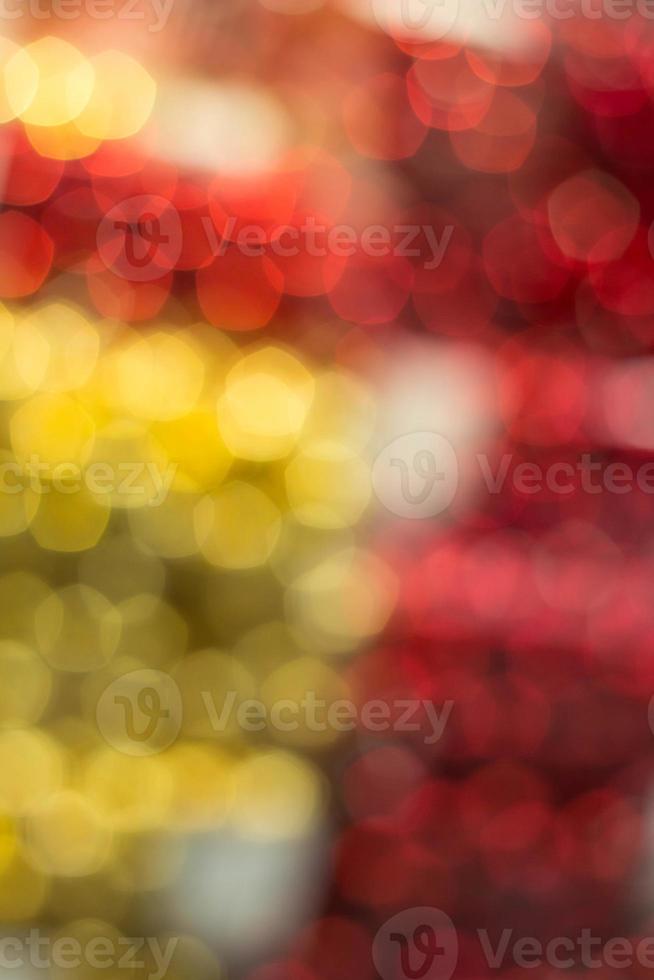 fundo de natal. abstrato festivo com luzes desfocadas bokeh foto