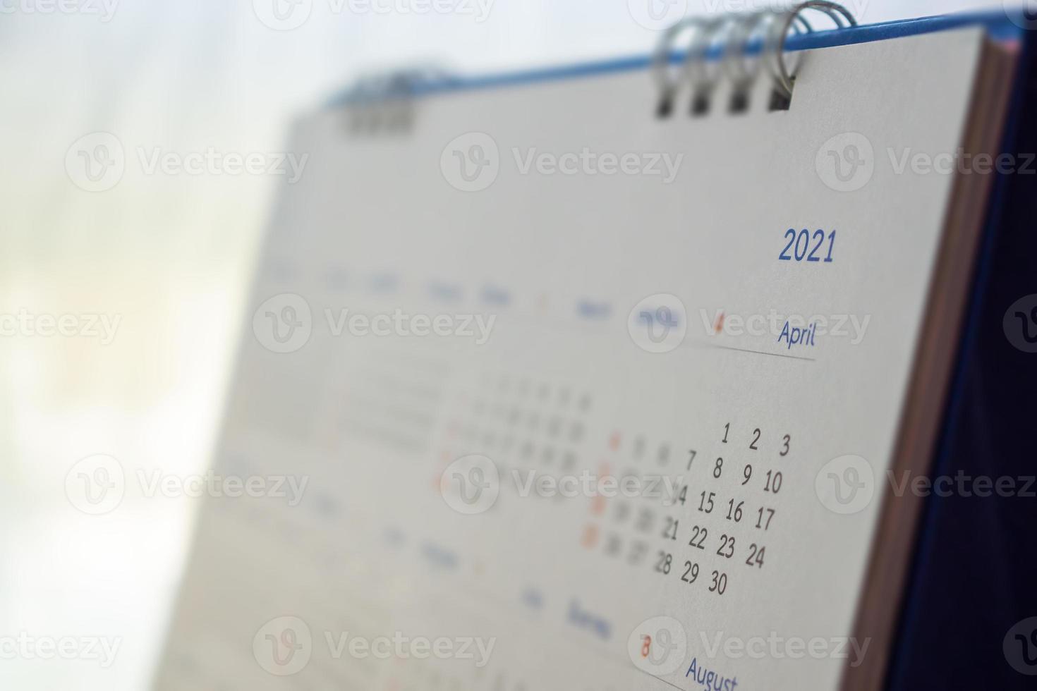 conceito de reunião de compromisso de planejamento de negócios de plano de fundo de página de calendário 2021 foto