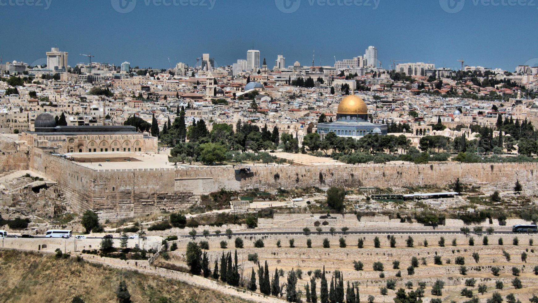 vista de jerusalém do monte das oliveiras foto