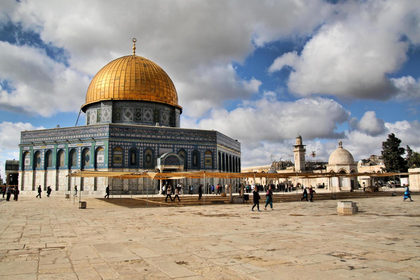 jerusalém em israel em maio de 2019 vista da cúpula da rocha em jerusalém foto