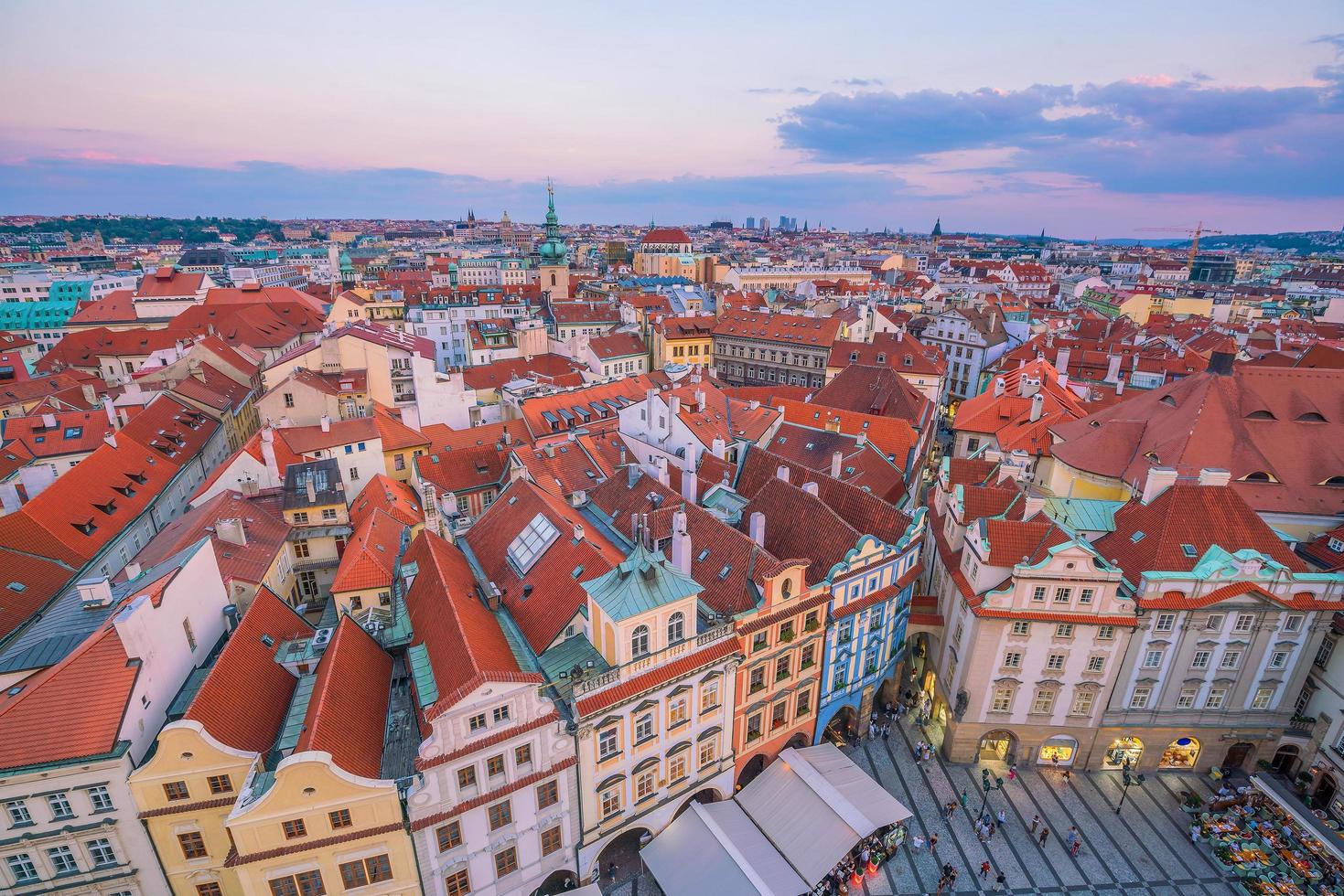 horizonte da cidade de praga foto