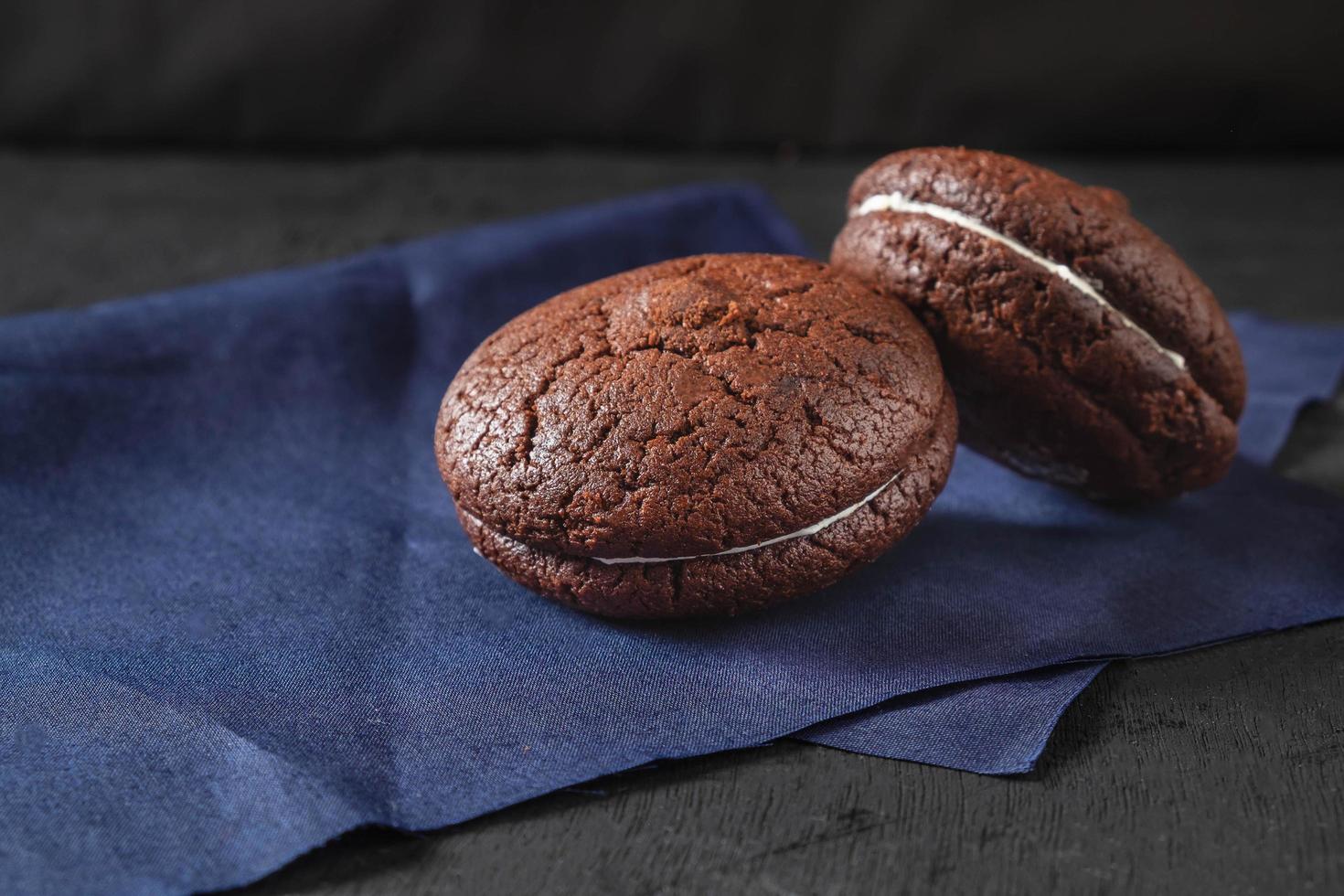 deliciosos biscoitos de chocolate foto