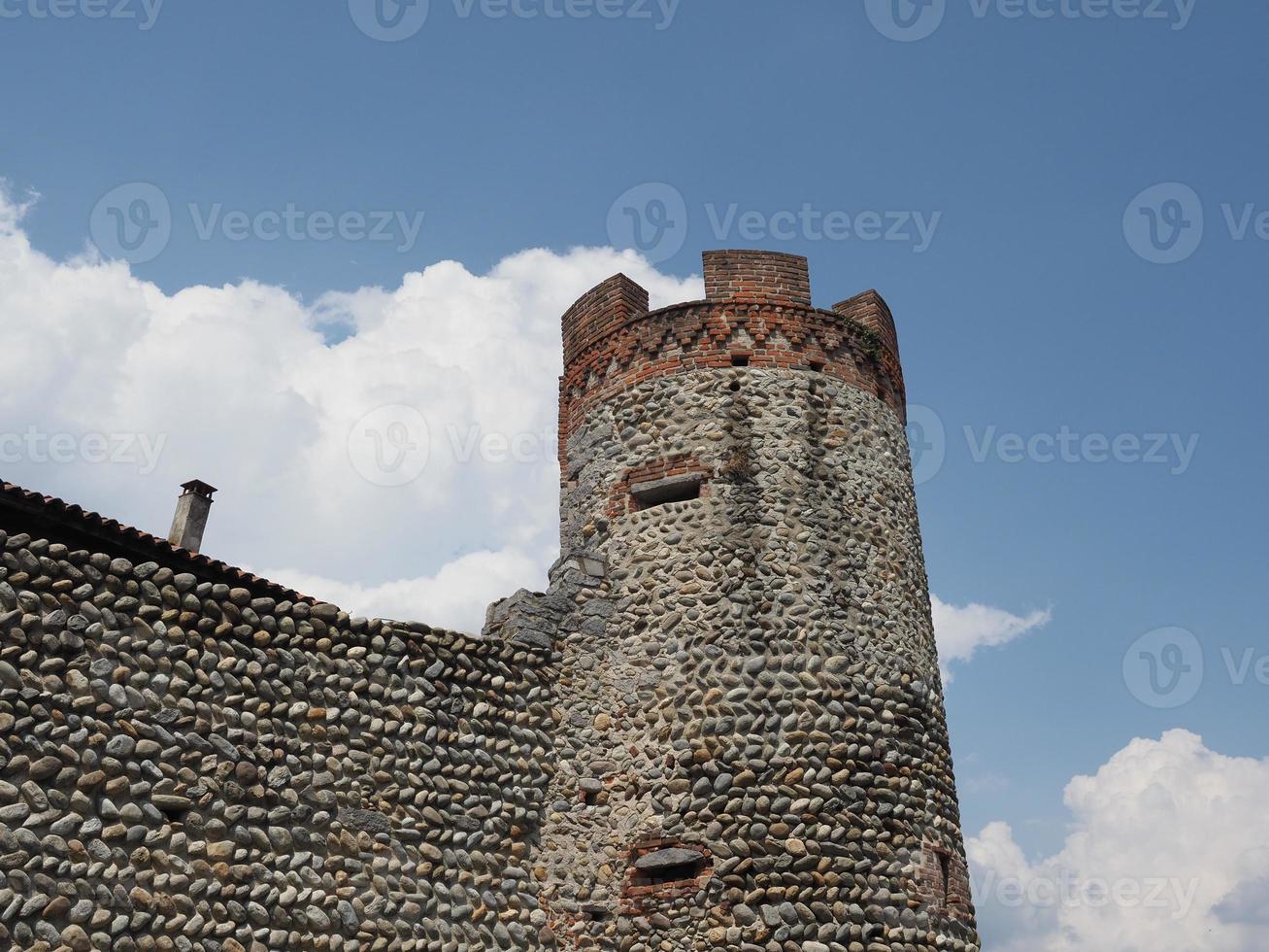 Ricetto vila medieval em candelo foto