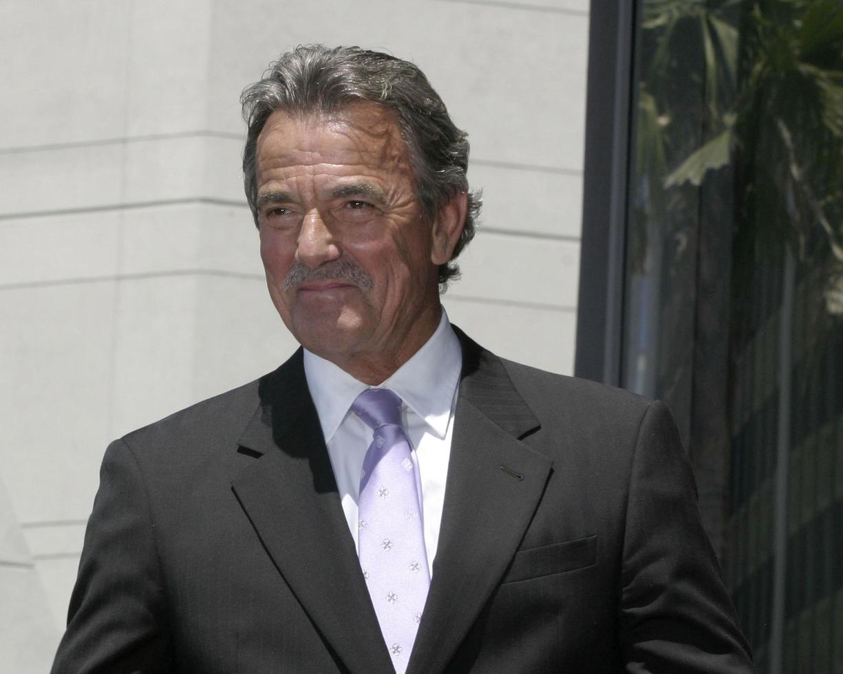 eric braeden eric braeden recebe uma estrela na calçada da fama de hollywood los angeles, ca 20 de julho de 2007 ©2007 kathy hutchins hutchins photo foto