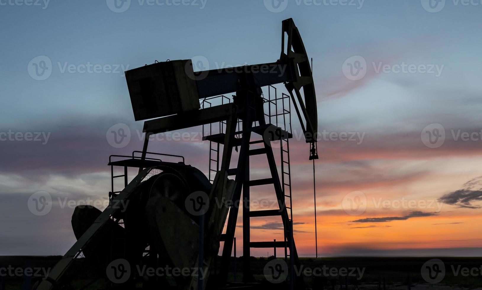 operação de poço de petróleo e gás foto
