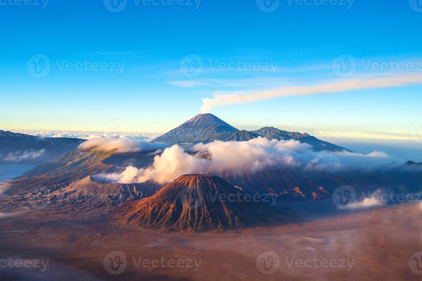 Vulcão Mount Bromo, East Java, Surabuya, Indonésia foto
