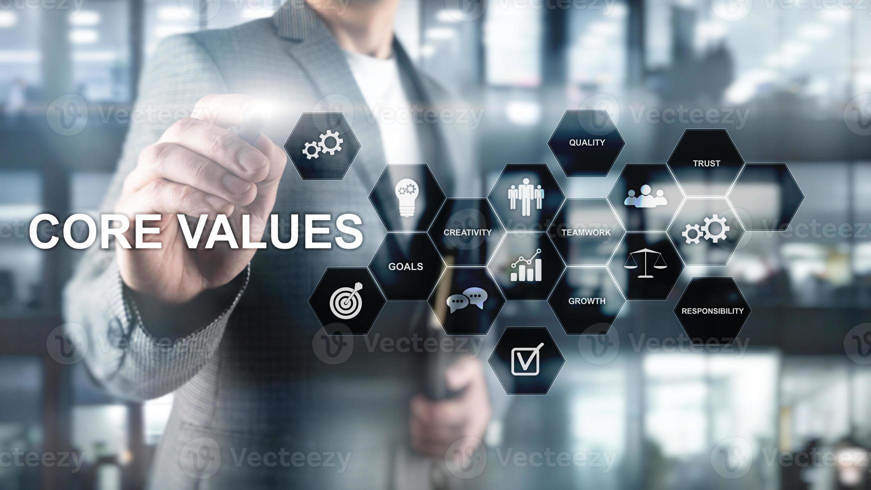 conceito de valores fundamentais na tela virtual. soluções de negócios e finanças foto