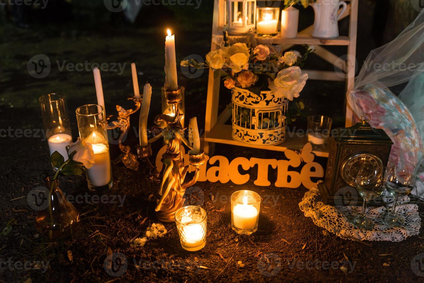 decoração de casamento à noite foto