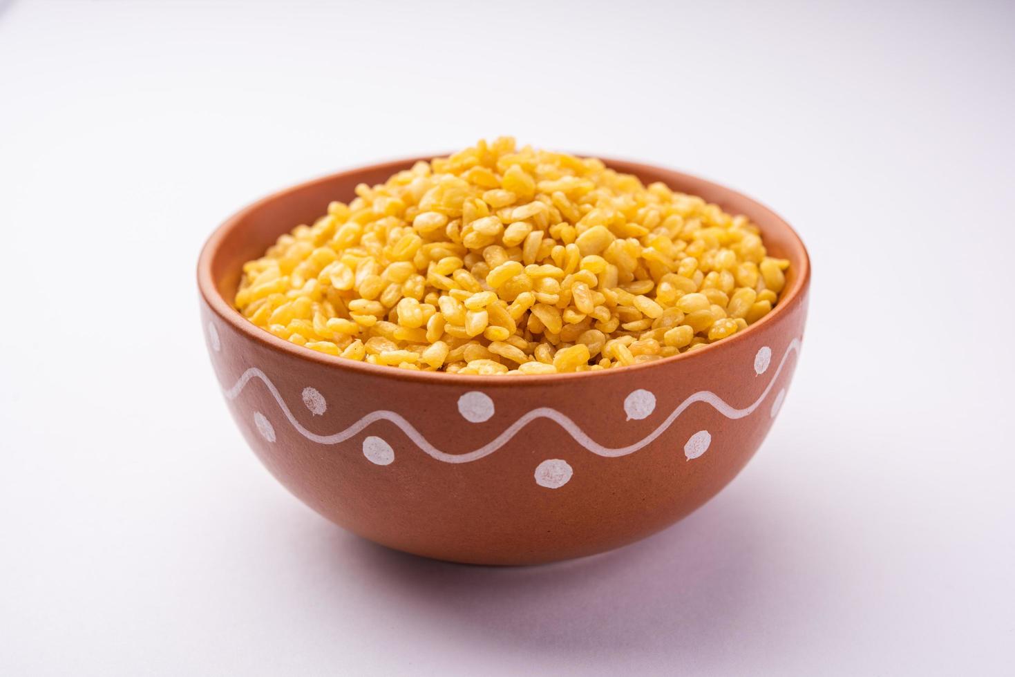 moong dal namkeen é um lanche tradicional indiano frito foto