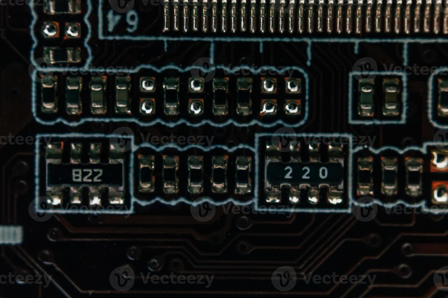 conserto de placa de circuito. tecnologia moderna de hardware eletrônico. chip de computador pessoal digital da placa-mãe. fundo de ciência da tecnologia. processador de comunicação integrado. componente de engenharia da informação foto