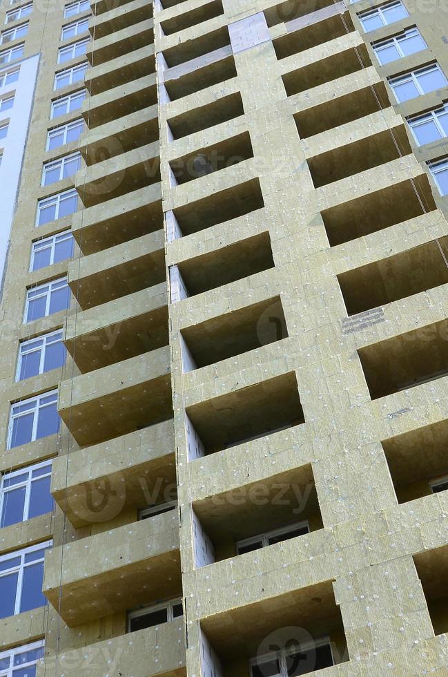 residencial multi loja apartamento edifício fachada da casa em construção foto