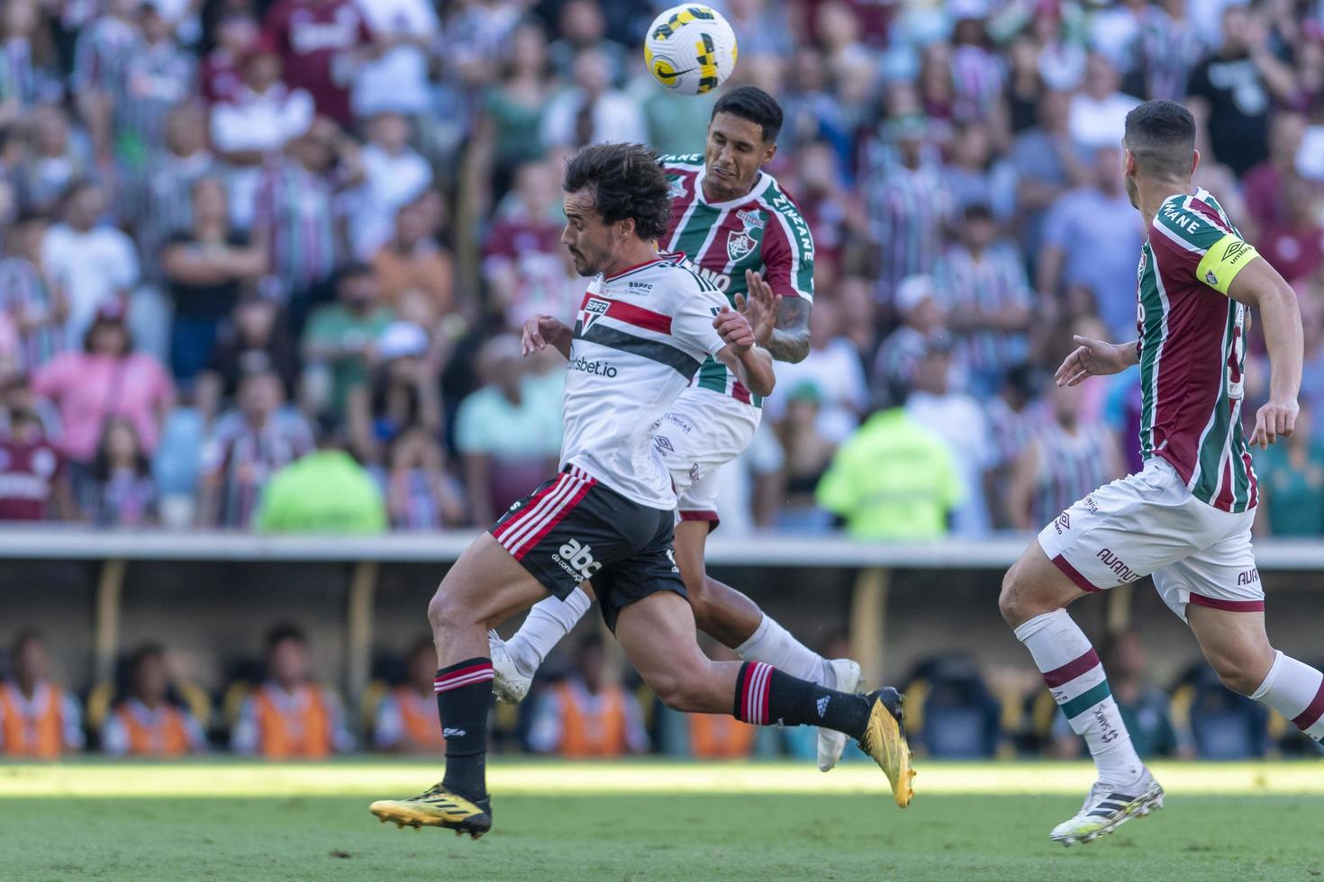 rio, brasil, 02 de novembro de 2022, igor gomes jogador em partida entre fluminense x são paulo pela 36ª rodada do campeonato brasileiro, uma serie no estádio do maracana foto