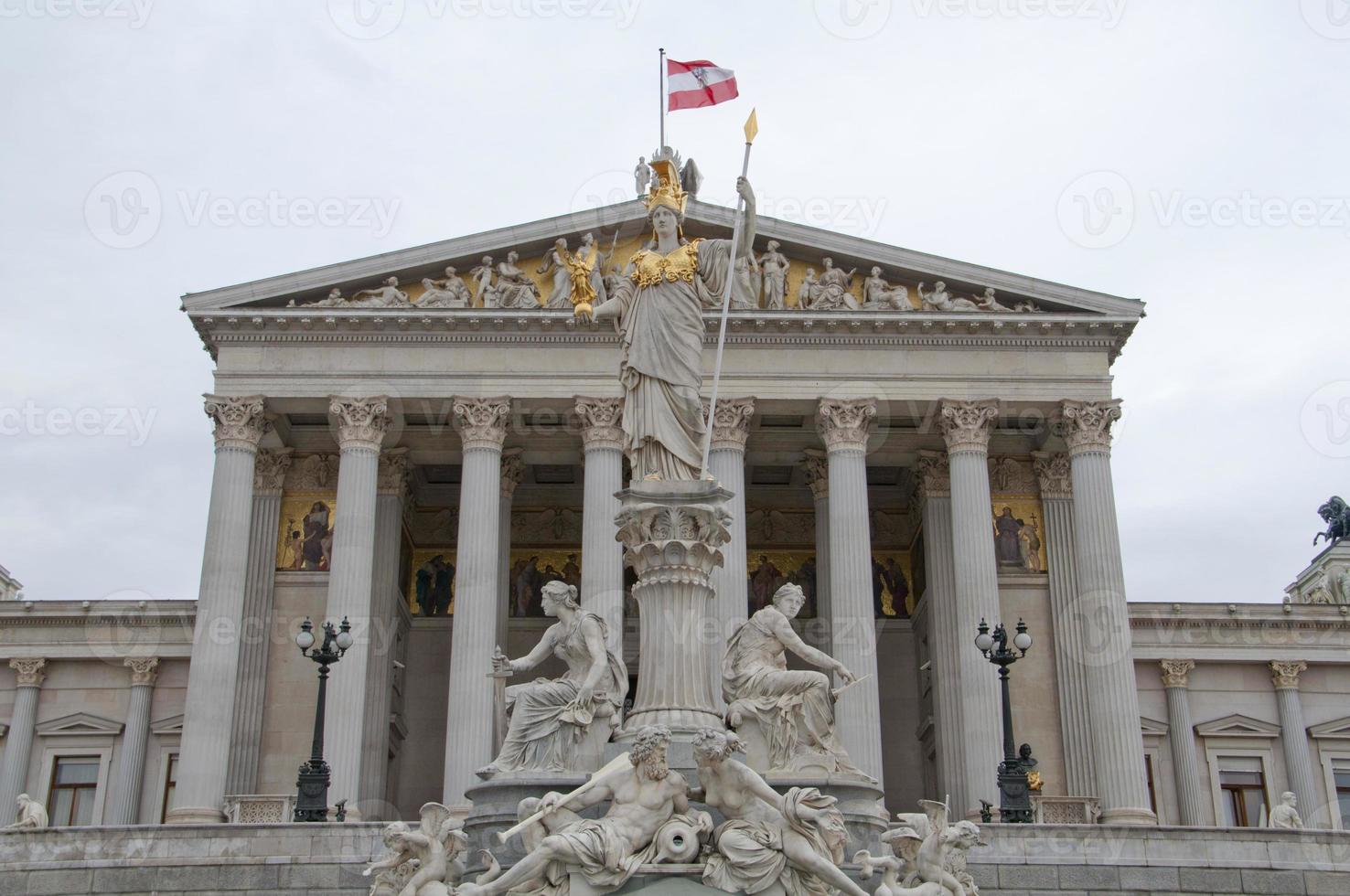 parlamento austríaco em viena - áustria foto